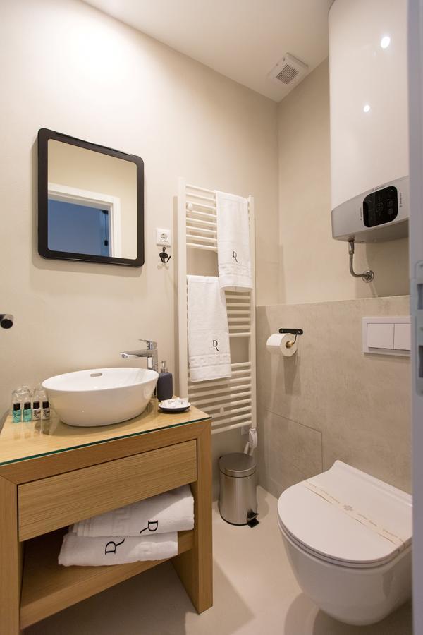Domus Romana Lux Bed & Breakfast Zadar Ngoại thất bức ảnh